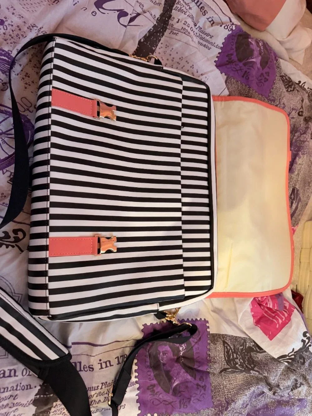 Kambui 15.6” Laptop Bag / Computer Tote – Pink & Black Striped